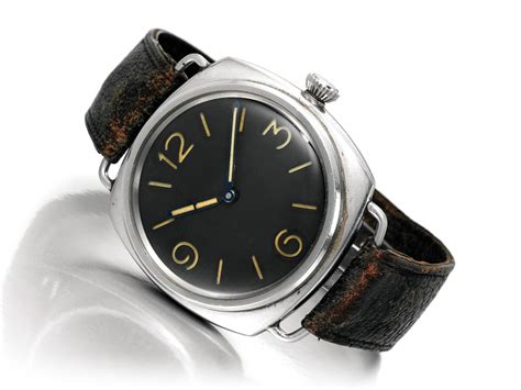 the anonymous Panerai dials